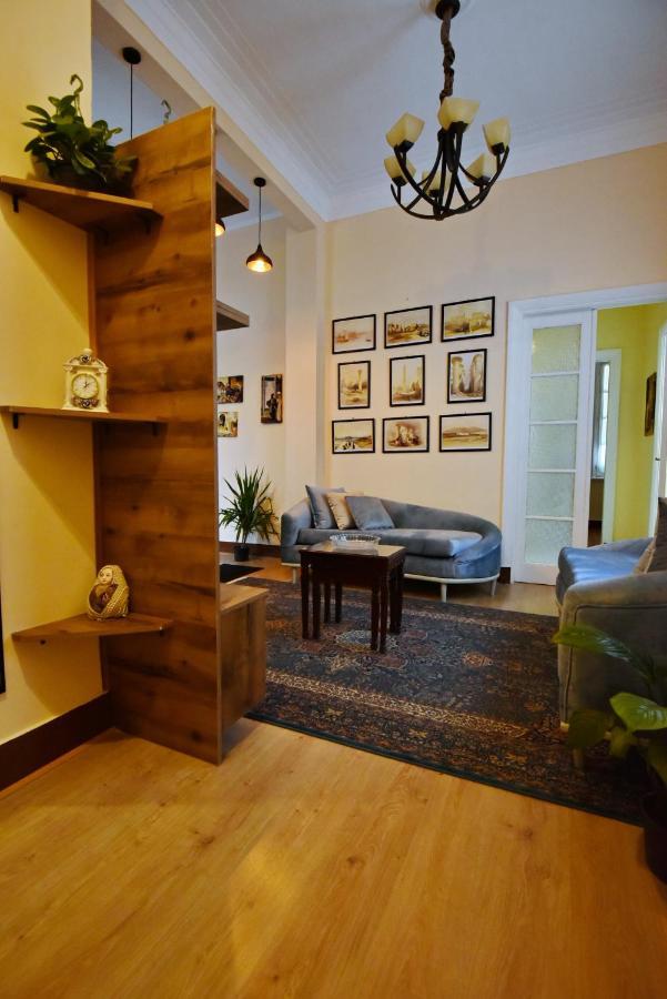 Apartment The Place 3 Charming Downtown