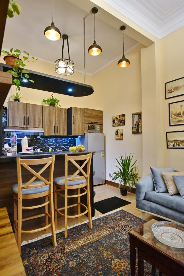 Apartment The Place 3 Charming Downtown *